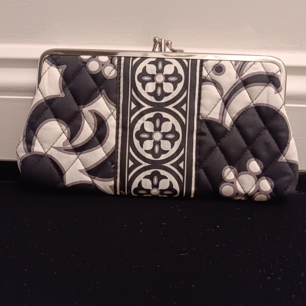 Vera Bradley, Elegant Black and White Quilted WALLET NWOT